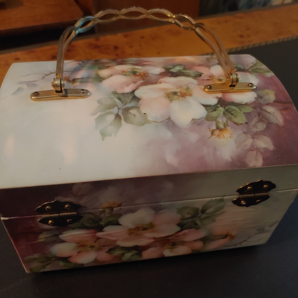 Sonie Ames signed purse Vintage